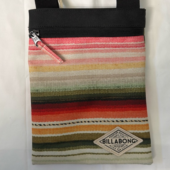NWOT Billabong Good Vibes Serape Crossbody Bag - Picture 2 of 14